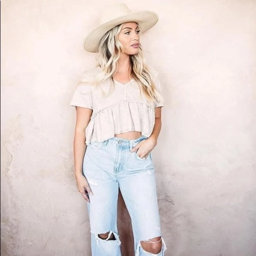 Crop top - Picture 1 of 1